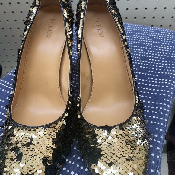 J. Crew Gold/Black Sequin Women's pumps - Picture 2 of 2